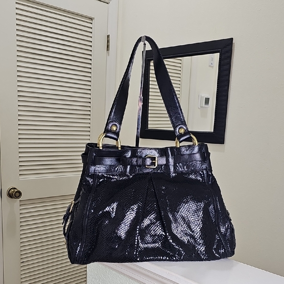 Kooba Large Pleated Buckle Front Black Leather Snake Embossed Shoulder Bag EUC - Picture 1 of 17